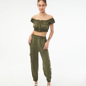 Aeropostale High Waisted Cargo Pants and Crop Top